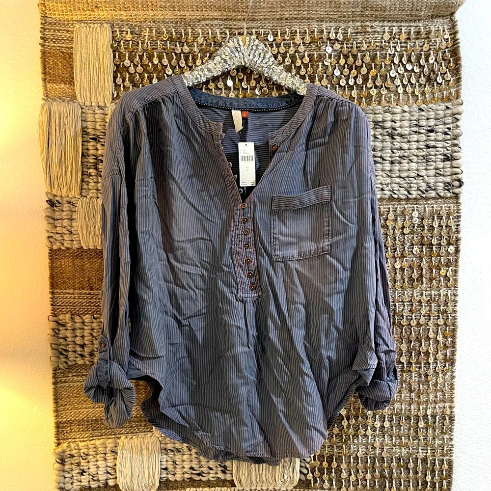 💙 NWT Pilcro Anthropologie striped denim long-sleeve henley sz S